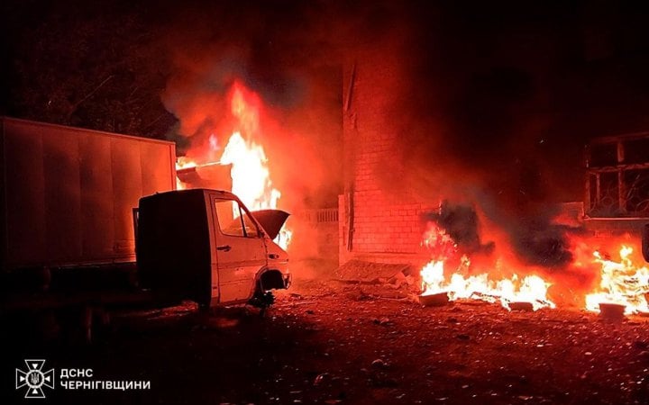 Двоє мешканців Чернігівщини постраждали від обстрілів ворога