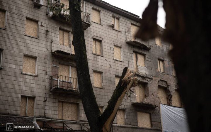 Після удару російської авіабомби по Сумах у тяжкому стані досі перебувають 4 людини