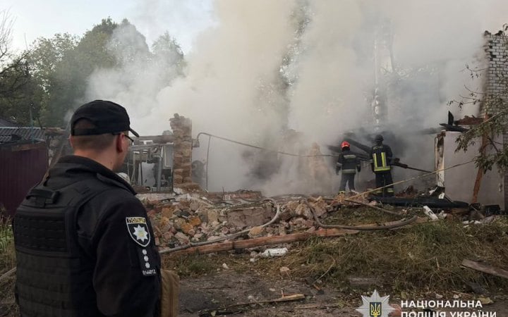 Ворог знову атакував Чернігів. Загинули жінка і дитина 4 років