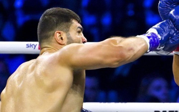 Хргович сенсаційно переміг Ітауму і став чемпіоном світу з боксу за версією IBF