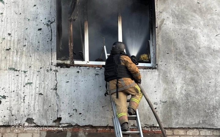 У Дніпропетровській області російськими обстрілами поранена людина