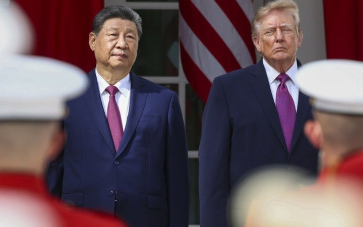 Трамп і Сі Цзінпінь обговорили Україну під час двосторонньої зустрічі